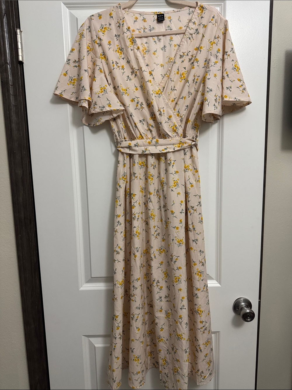 SHEIN Beige Maxi Dress with Yellow Floral Print